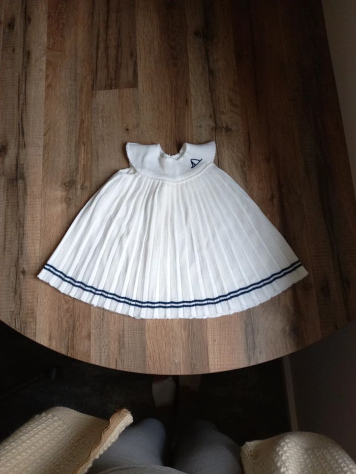 Robe vintage, blanche et bleu, 1 an