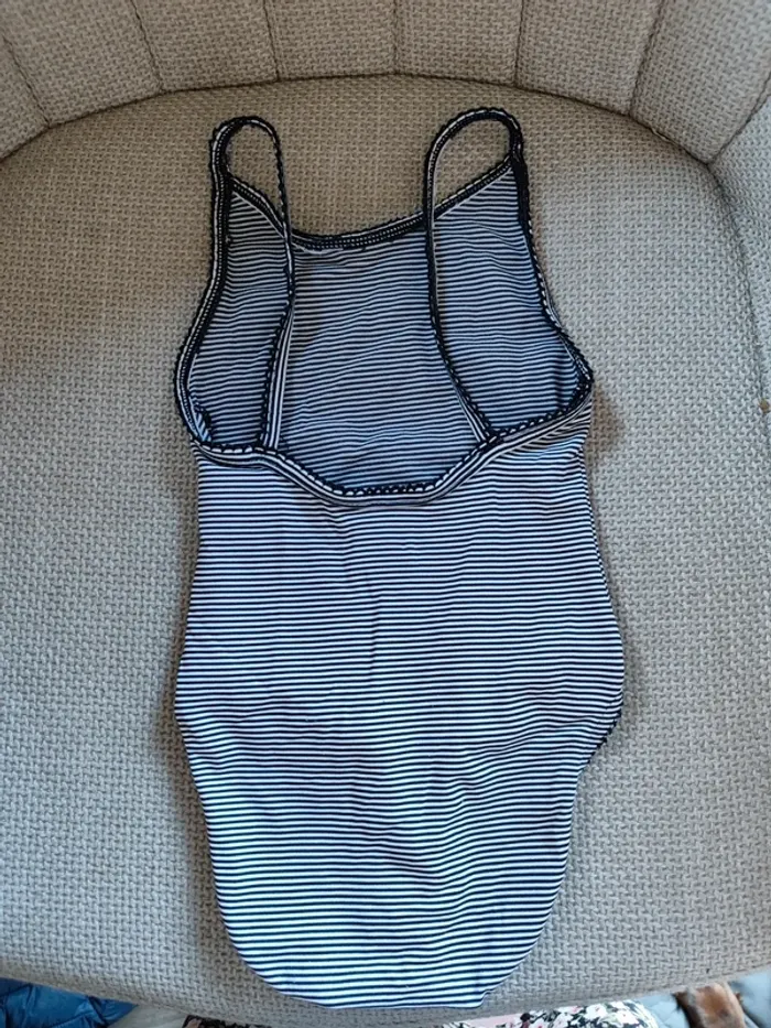 Maillot de bain rayé 36 mois Petit Bateau - photo numéro 2