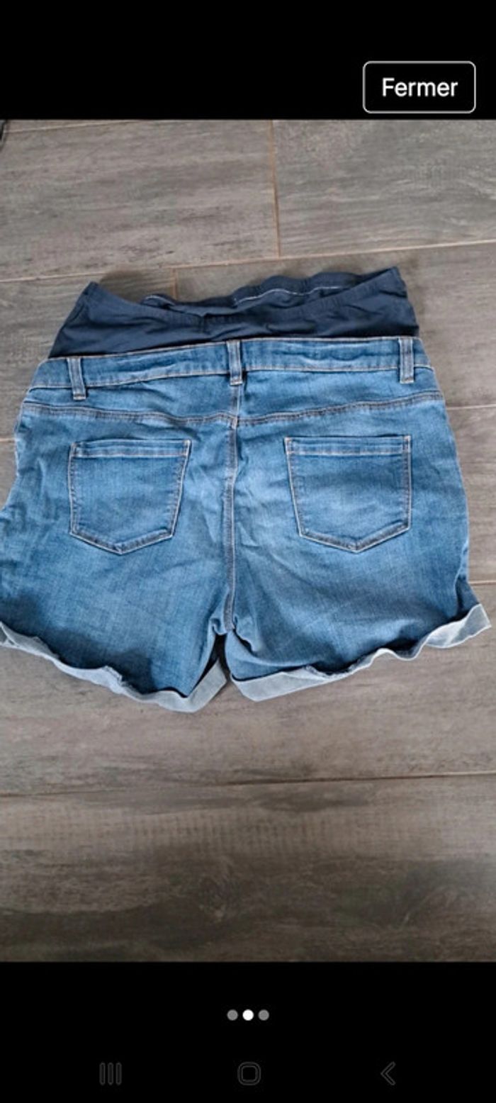 Short grossesse Gémo 44 - photo numéro 2