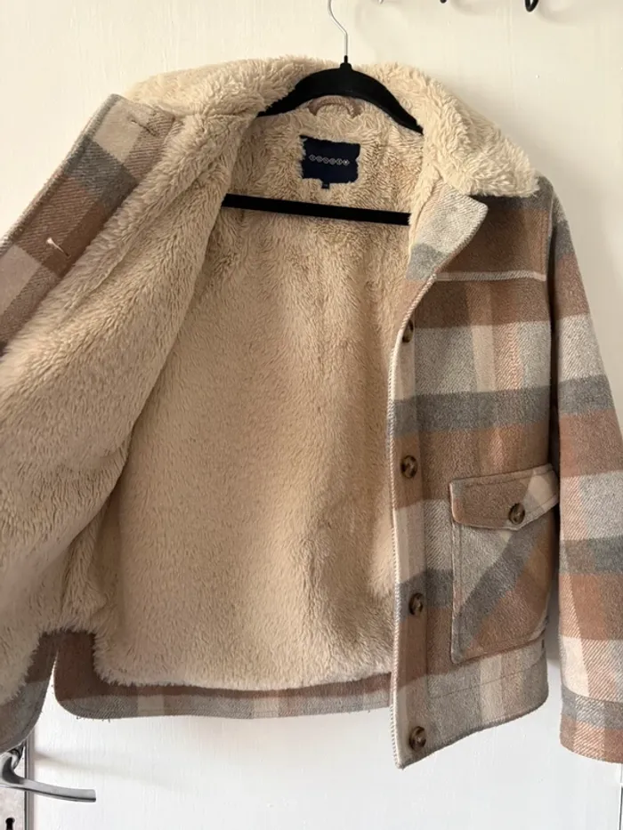 Veste fourrure mi saison Bonobo - photo numéro 4