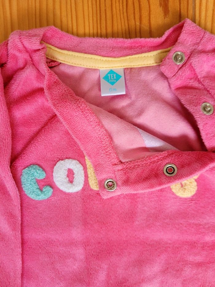 Pyjama velours (6 mois) - photo numéro 2