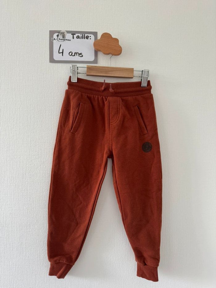 Jogging marron - taille 4 ans 🌼