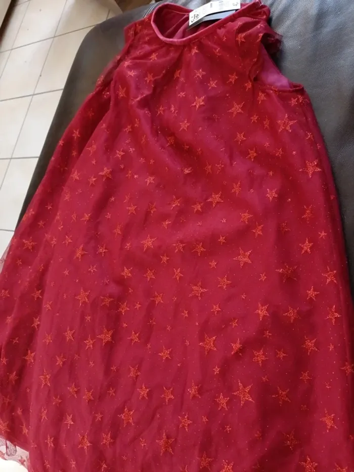 Robe rouge noël 13 14 ans tex etoiles - photo numéro 2