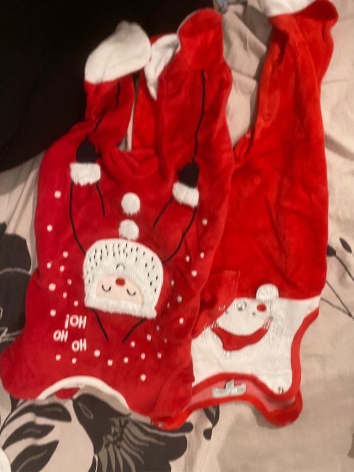Lot de deux pyjamas noel