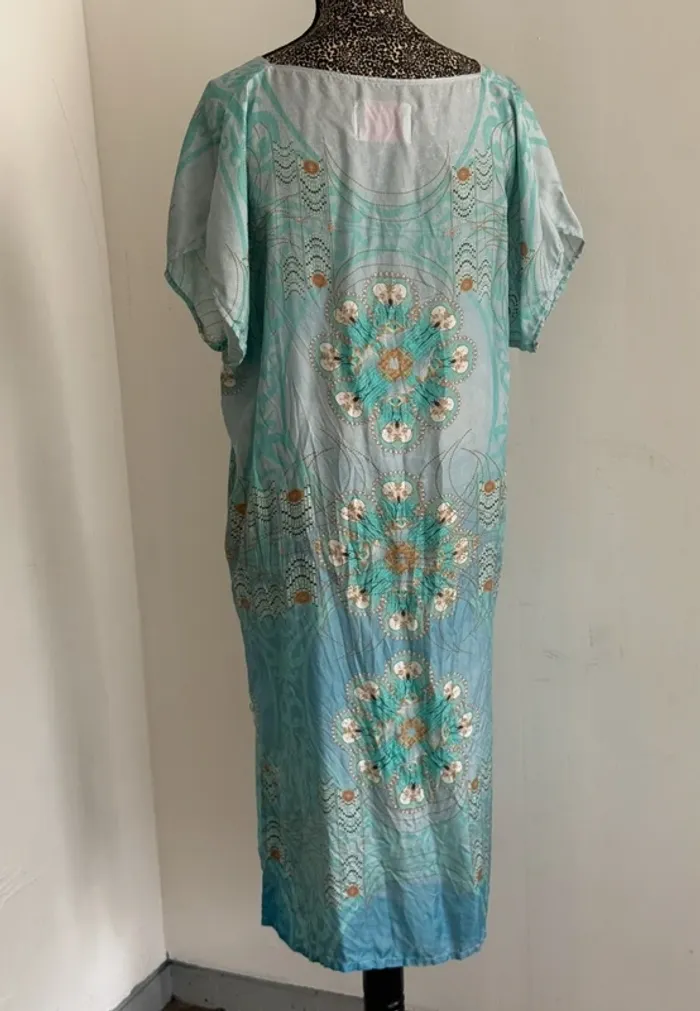 Caftan 100% soie – Mathilde Lordet – Thème “Vierge” - photo numéro 4