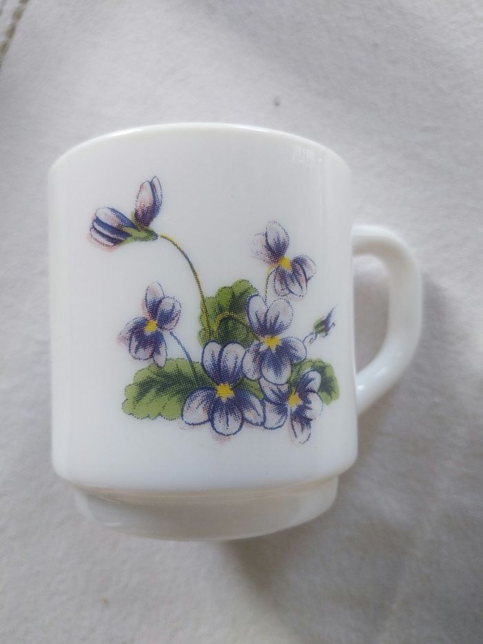 6 tasses à café vintage Arcopal - photo numéro 3