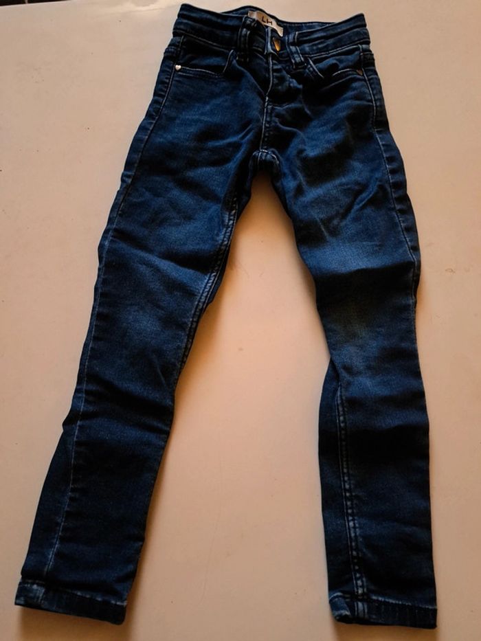 Jeans fille taille 5 ans