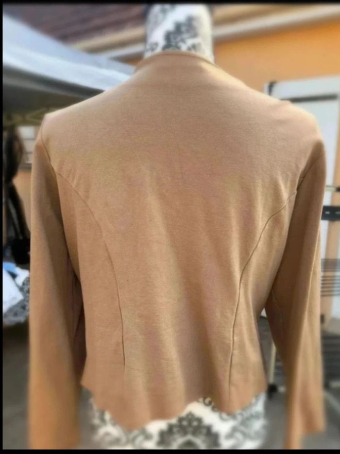 Élégance Minimaliste - Veste blazer Croisée Taupe Chic - photo numéro 7