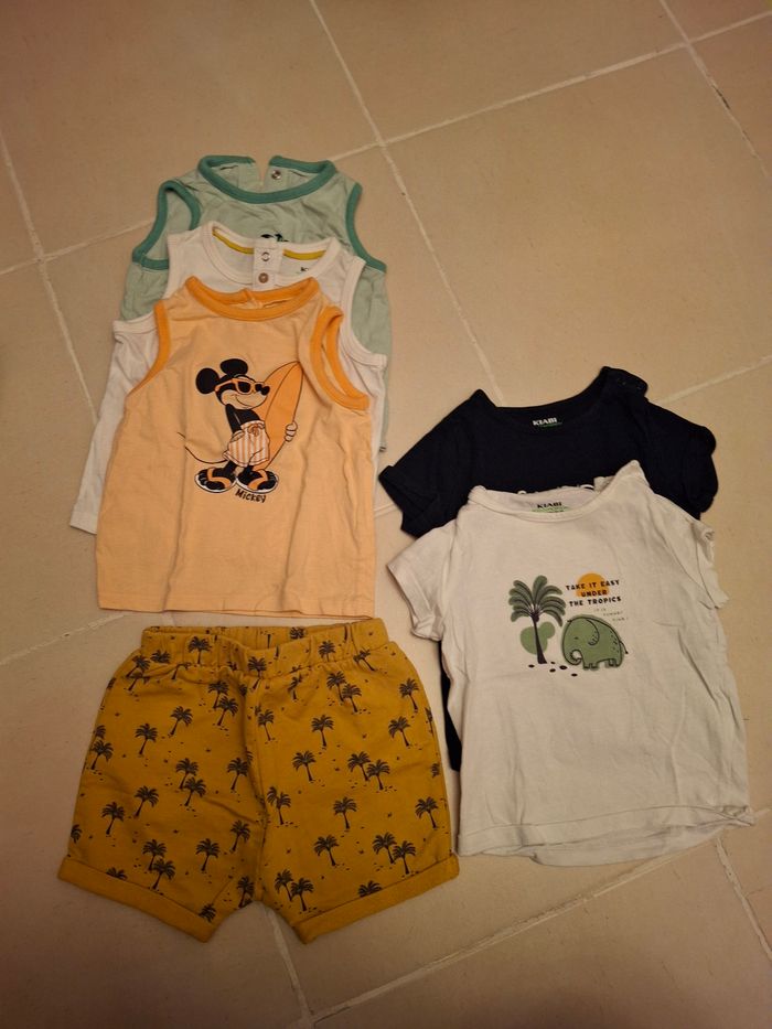 Lot de vêtements 9 mois