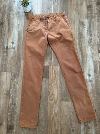 - Chino Devred (A) - Taille 36 - Très bon état