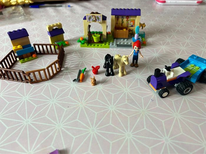LEGO Friends - L’écurie de Mia - 41361 - photo numéro 2