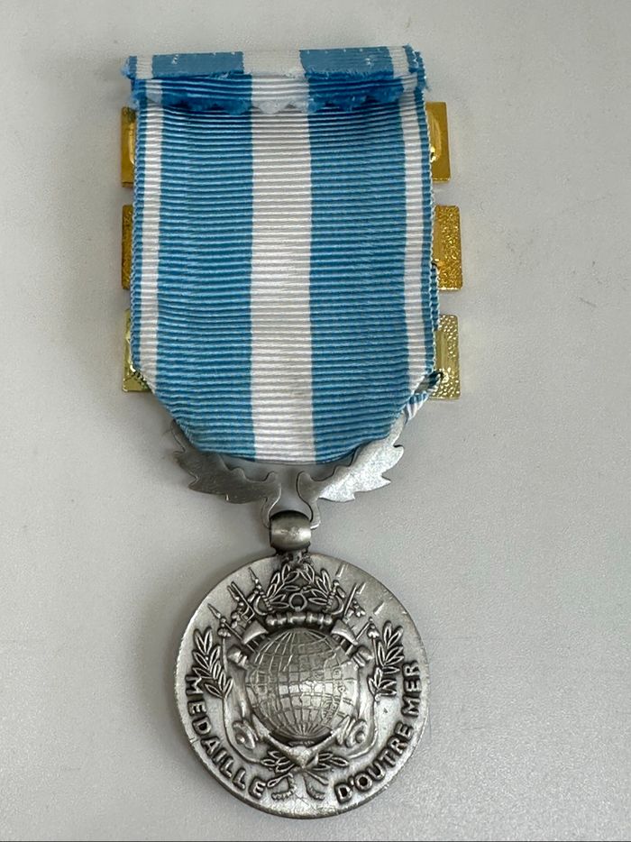 Médaille Militaire D’outre Mer , Agrafes /moyen Orient/ Sahel/ Liban - photo numéro 7