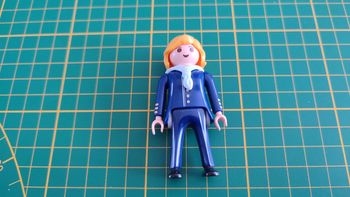 Personnage hôtesse référence 30 14 5730 pièce détachée Playmobil #C31