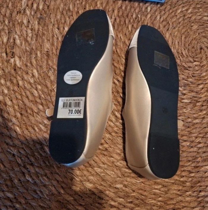 Ballerines  couleur doré  neuves - photo numéro 6
