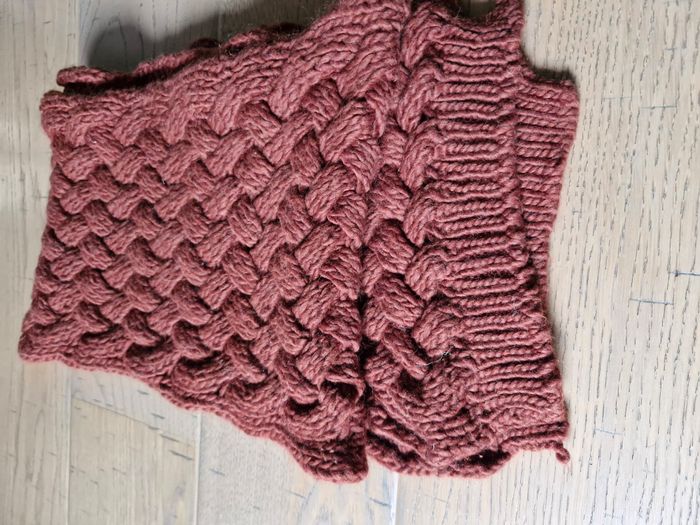Grande écharpe tricot terracotta torsadée cosy hiver - photo numéro 3