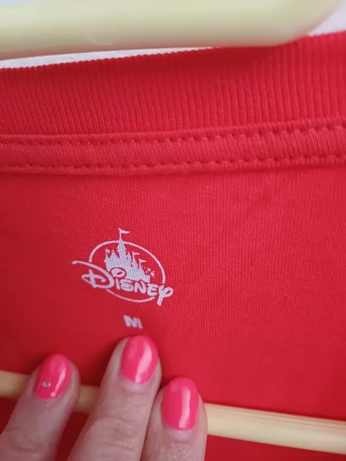 T-shirt rouge winnie l'ourson - photo numéro 2