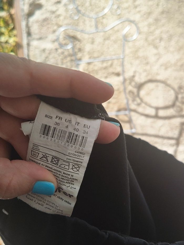 Pantalon Jennyfer t.36 - photo numéro 4