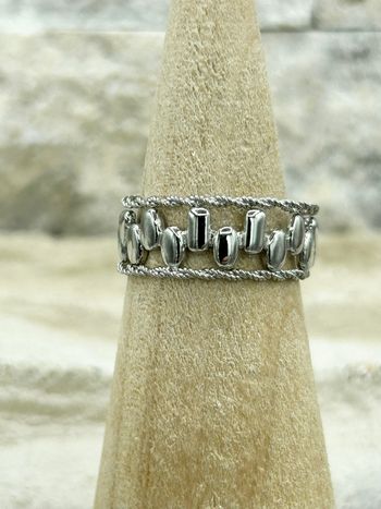 Bague argentée en acier inoxydable