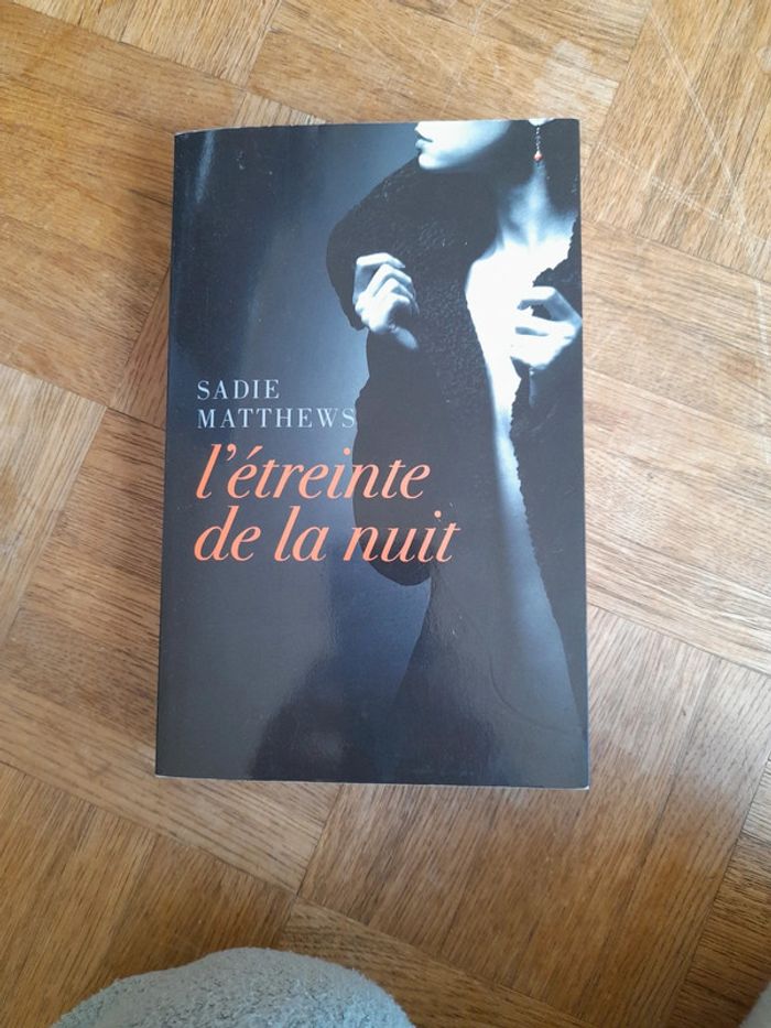L'étreinte de la nuit Sadie Matthews