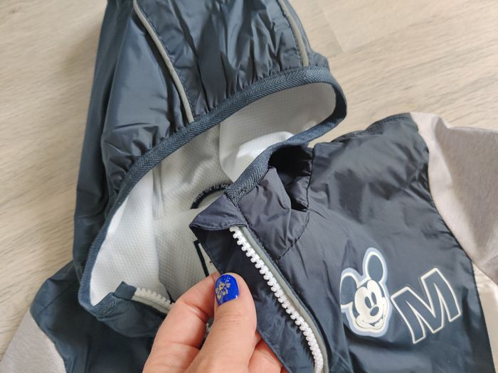 Blouson imper Mickey Disney C&A Taille 2-3 ans NEUF - photo numéro 6