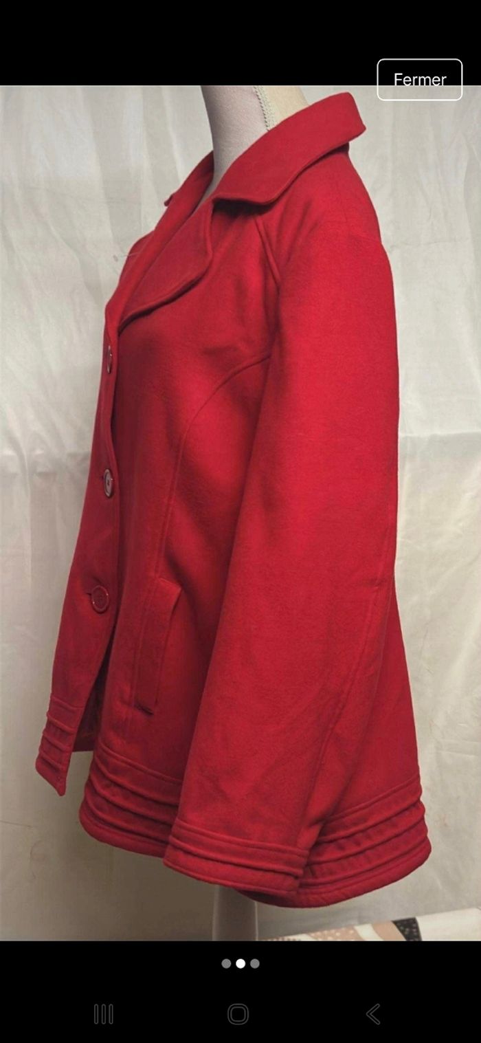 Manteau rouge the art of being me t 52 - photo numéro 2