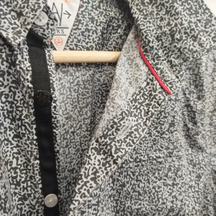 Chemise IKKS à motif blanc et noir - style léopard. A449 - photo numéro 6