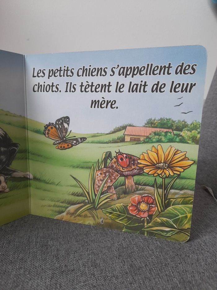 Livre cartonné 2002 : Les animaux de la ferme, La chienne et les chiots - photo numéro 3