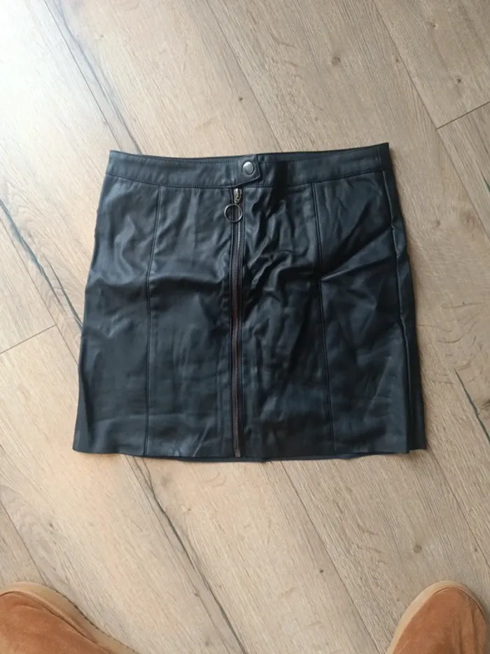 Jupe cuir 38