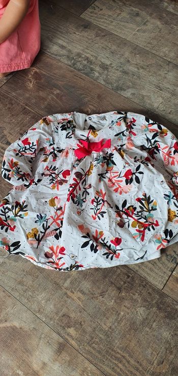 Catimini Robe velours imprimée 24 mois en très bon état