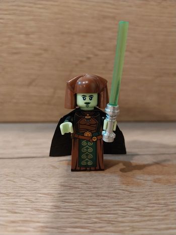Figurine type lego custom Jedi Luminara Unduli star wars