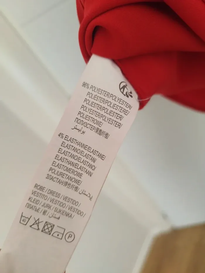 Robe rouge fluide évasée "Kiabi" - Talle 36 - photo numéro 7