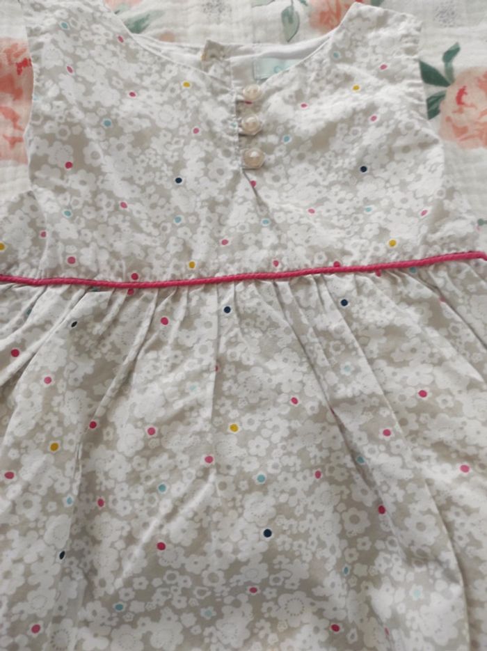 Robe été fleurie obaïbi 12 mois - photo numéro 2