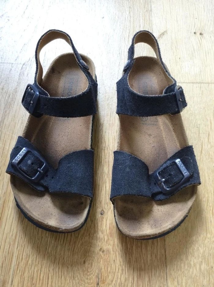 Sandales en cuir pointure 31