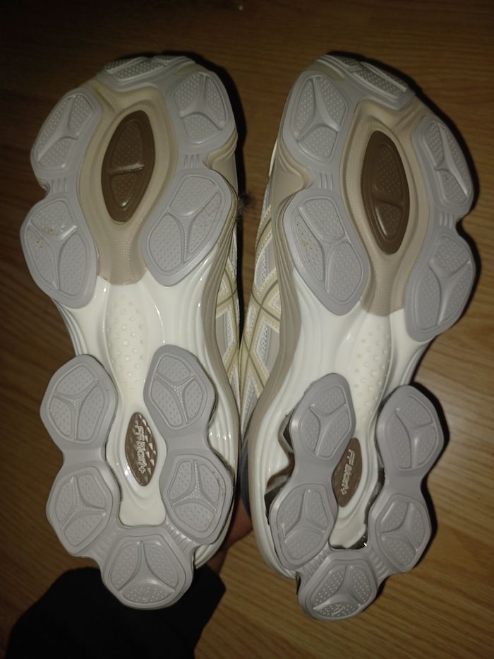 Asics gel - photo numéro 2