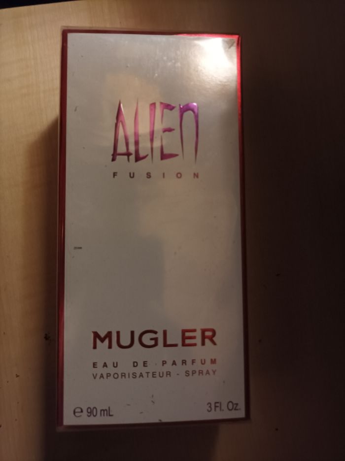 Parfum femme alien fusion