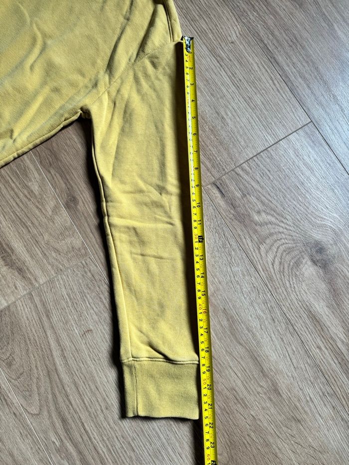 Sweat à capuche Hollister jaune avec logo brodé - photo numéro 8