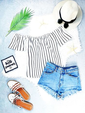 Top rayé épaules dénudées - T.S ou T.36 🖤