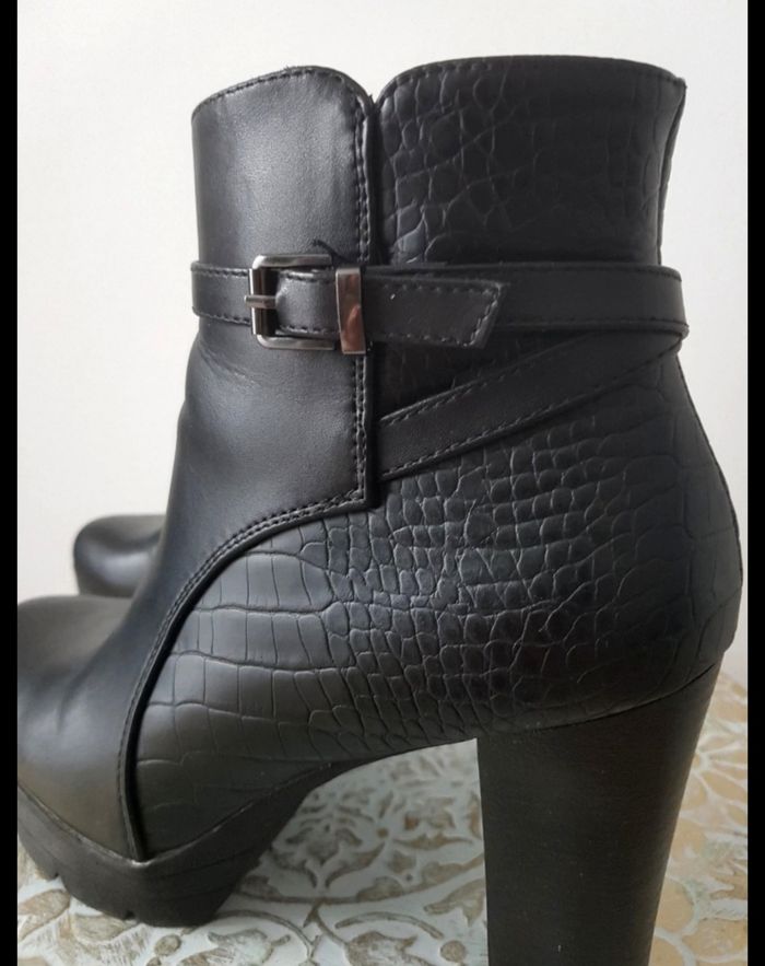 Bottines noires à talons - photo numéro 4
