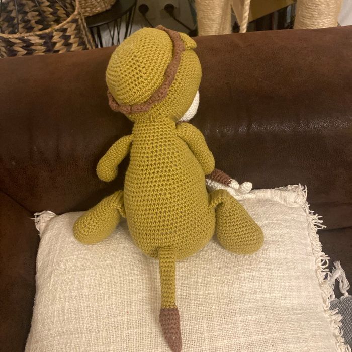 Lion au crochet avec souris - photo numéro 3