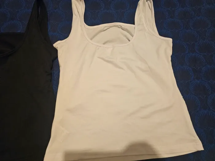 Lot de 2 tops - photo numéro 3