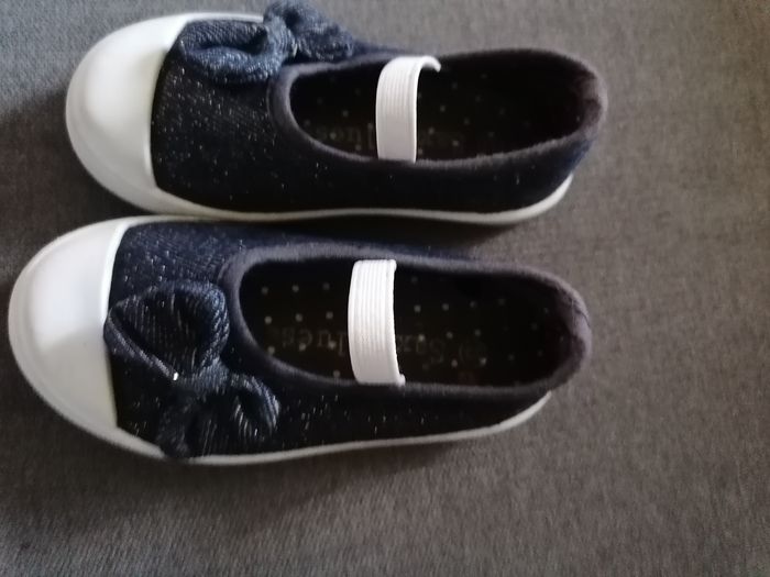 Lot 4 paires de chaussures / ballerine p 23 fille - photo numéro 2