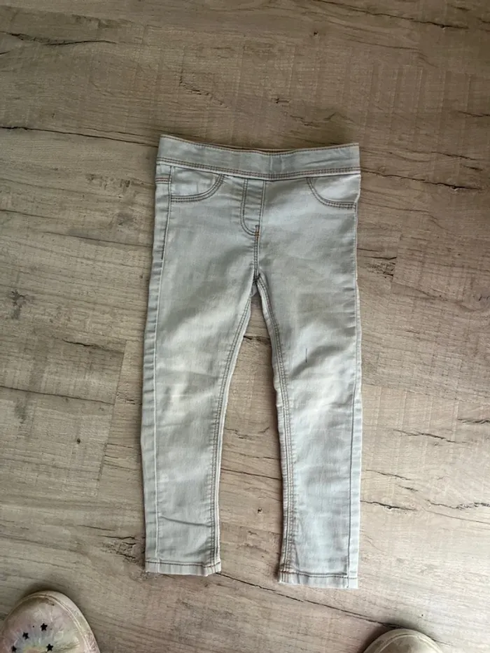 Pantalon fille 3 ans 90-97 cm