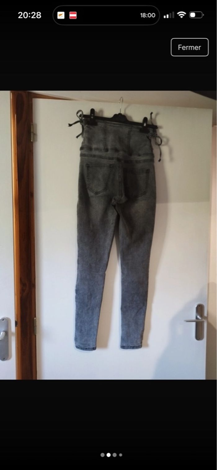 Jean femme. - photo numéro 2