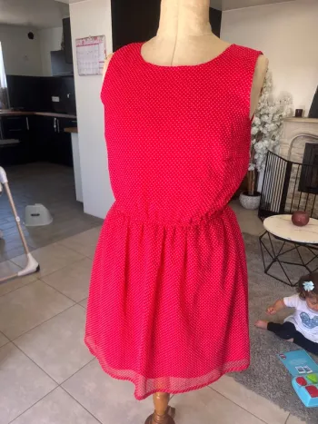 Jolie robe d’été femme taille 40