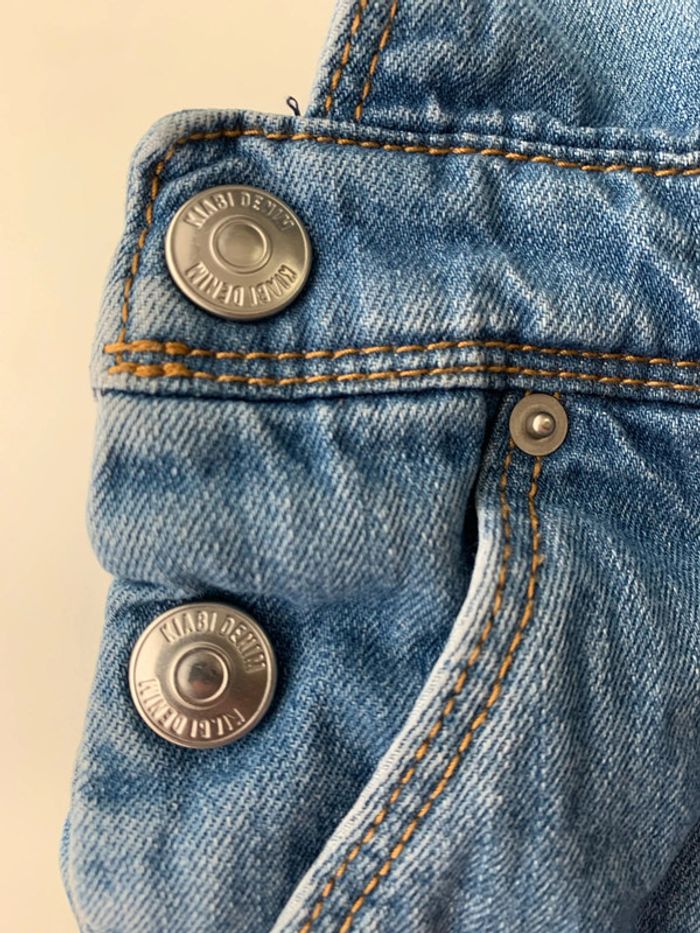 Combishort en jean kiabi 10 ans - photo numéro 3