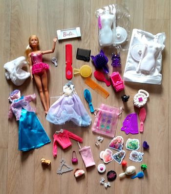 petit lot barbie