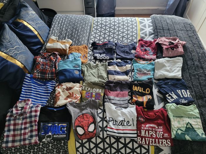 Gros lot de vêtements 6 ans - photo numéro 7