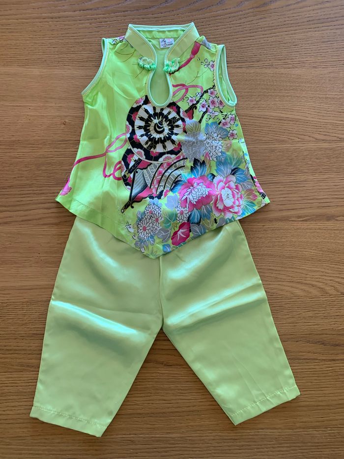 Lot tenues vietnamiennes - photo numéro 3