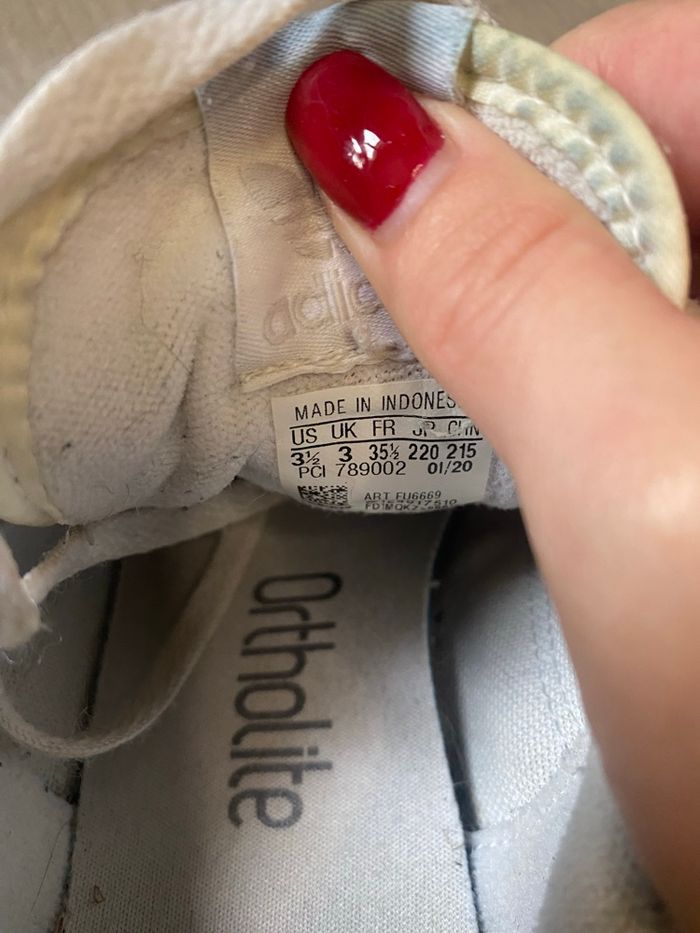 Basket adidas taille 35 - photo numéro 3
