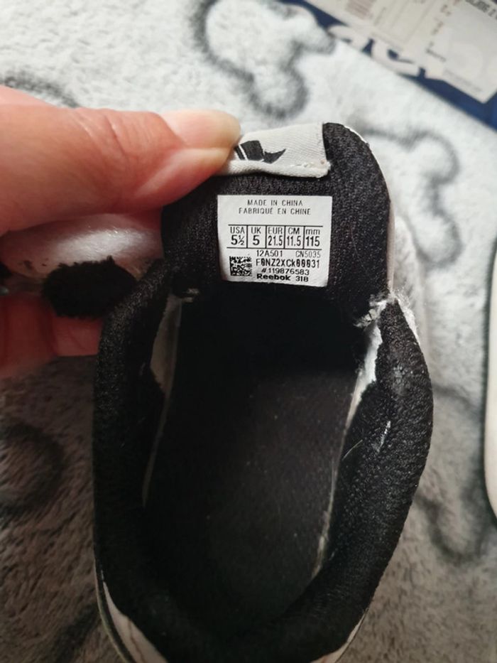 Baskets chaussures tennis panda Reebok - photo numéro 4